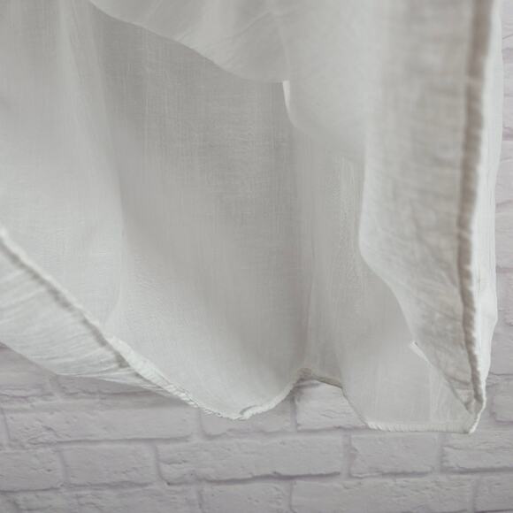 M Love By Gap White Embroidered Square Neck Tank Top Blue Accents Womens Size XS - Picture 4 of 10